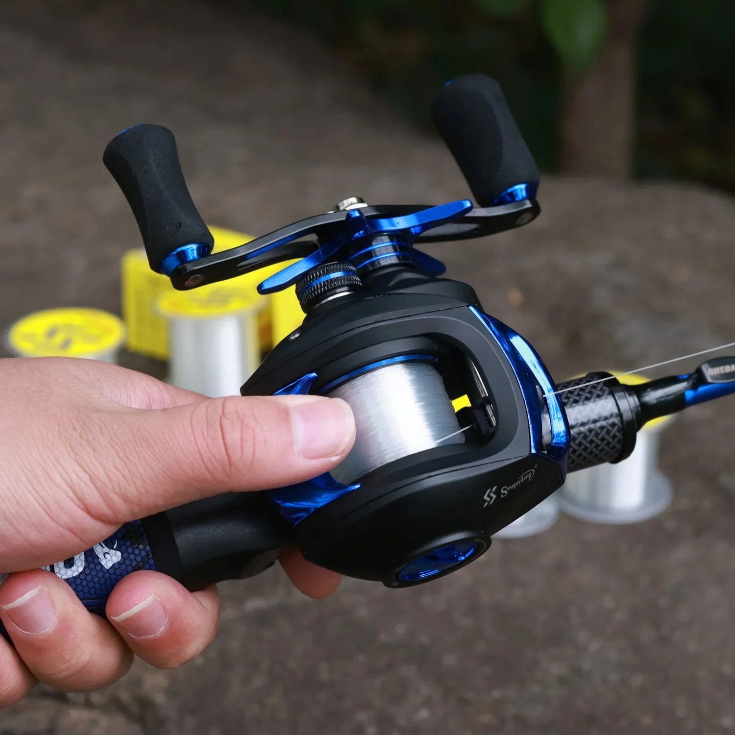 Fil fluorocarbone invisible premium qualité professionnelle pêche technique ligne eau douce mer carnassiers truite brochet perche transparent diamètre fin résistant abrasion